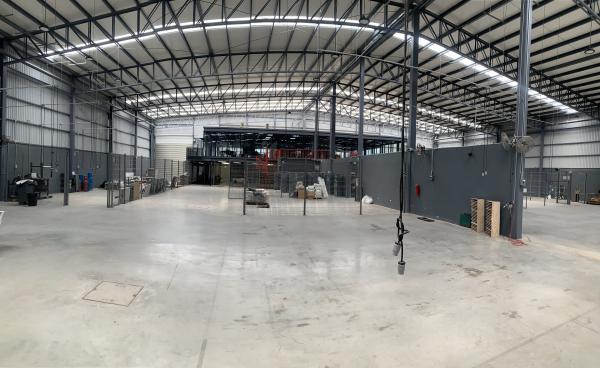 Bodega con seguridad las 24 H de 3,600 m2 en renta 