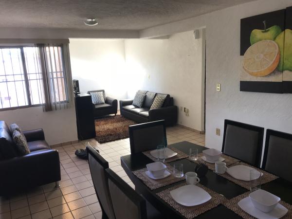 Departamento amueblado en renta Haciendas del Rosario 